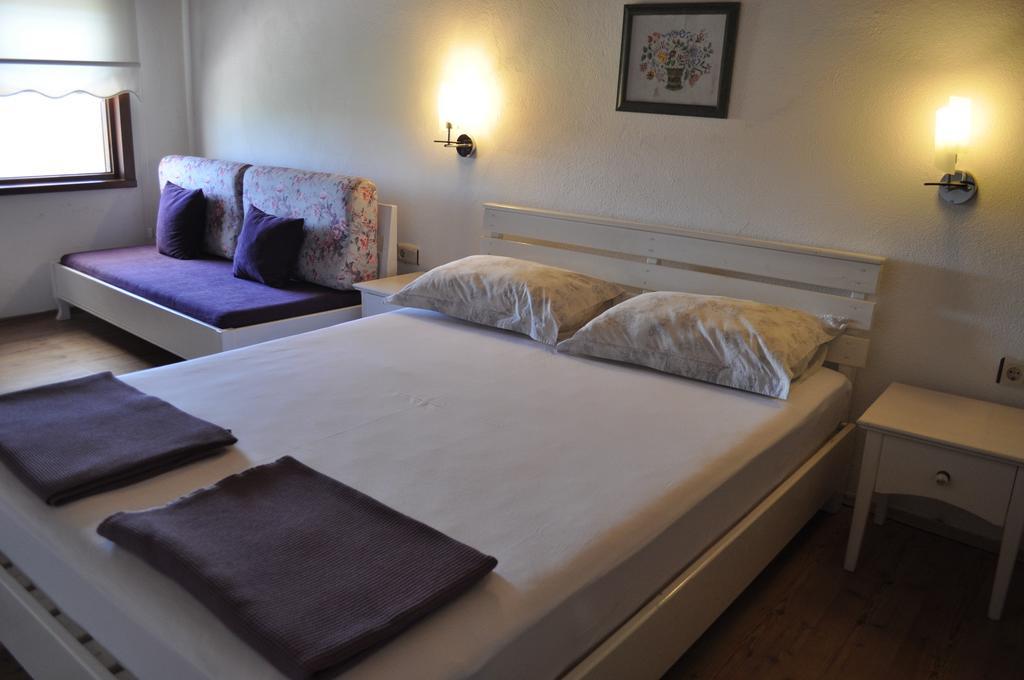 Harmani Tatil Ciftligi Villa Bozcaada Island Bilik gambar
